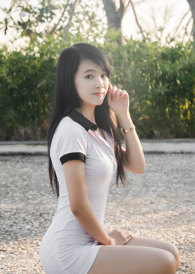 我把女闺蜜摸到高潮了小说